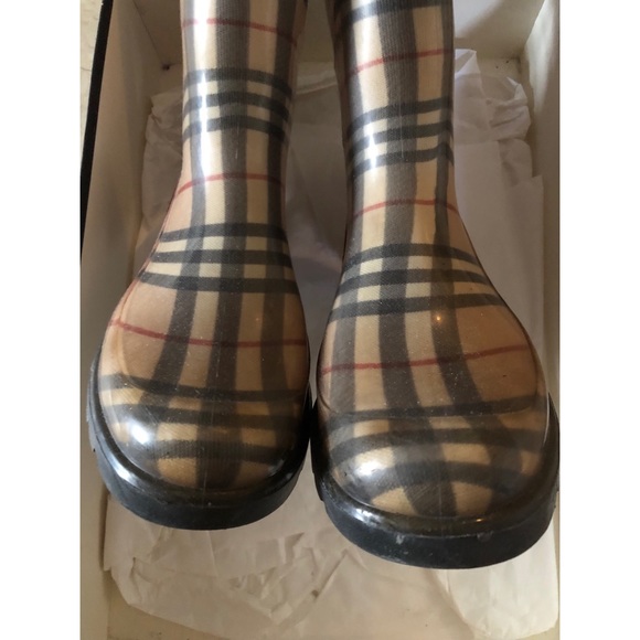 Burberry Rain Boots - Picture 3 of 16